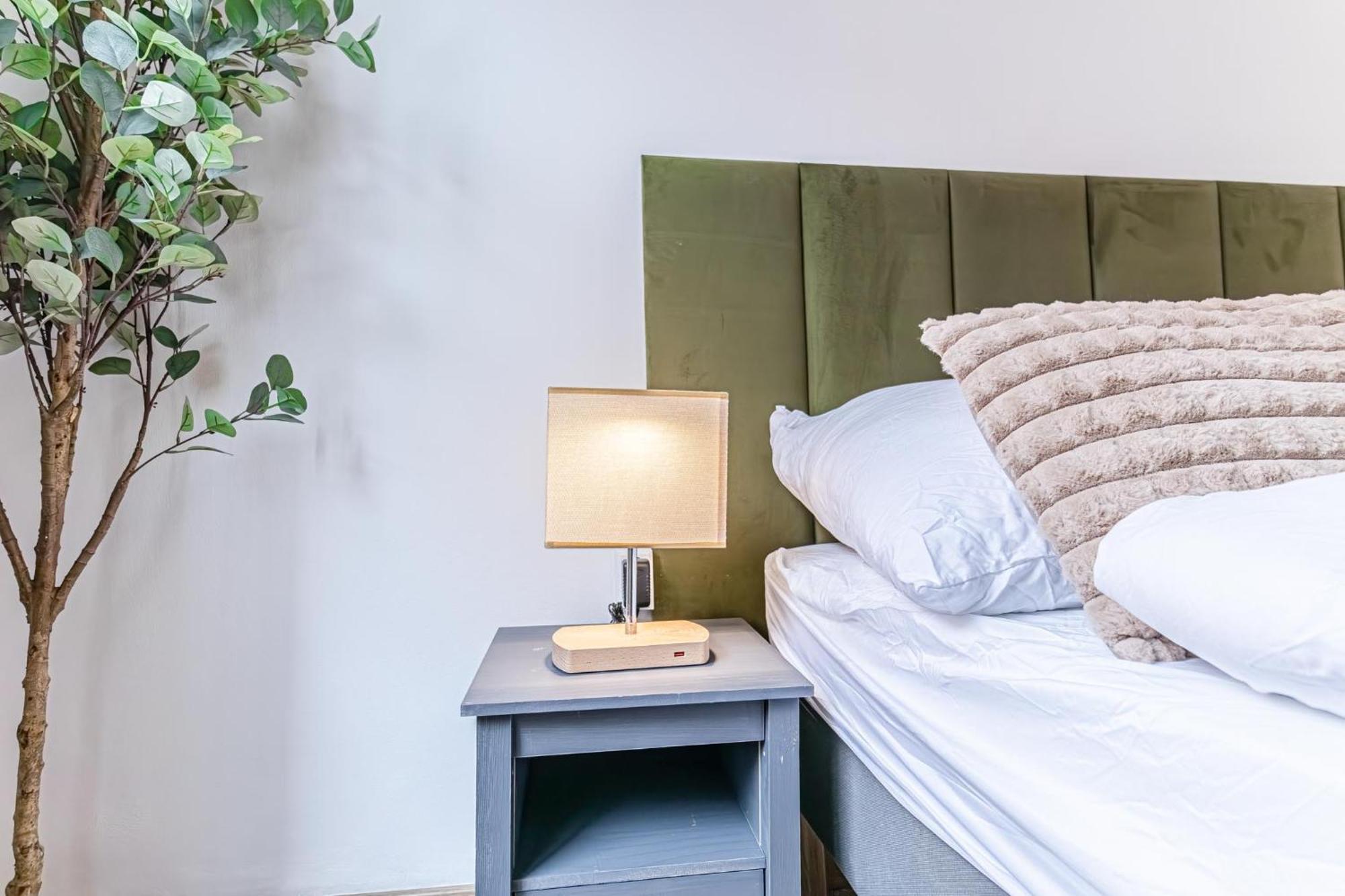 Lovely 1br In Prime Location Of Appartement *